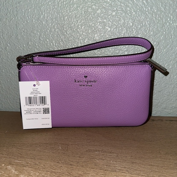 Kate Spade purple wristlet - Picture 1 of 5
